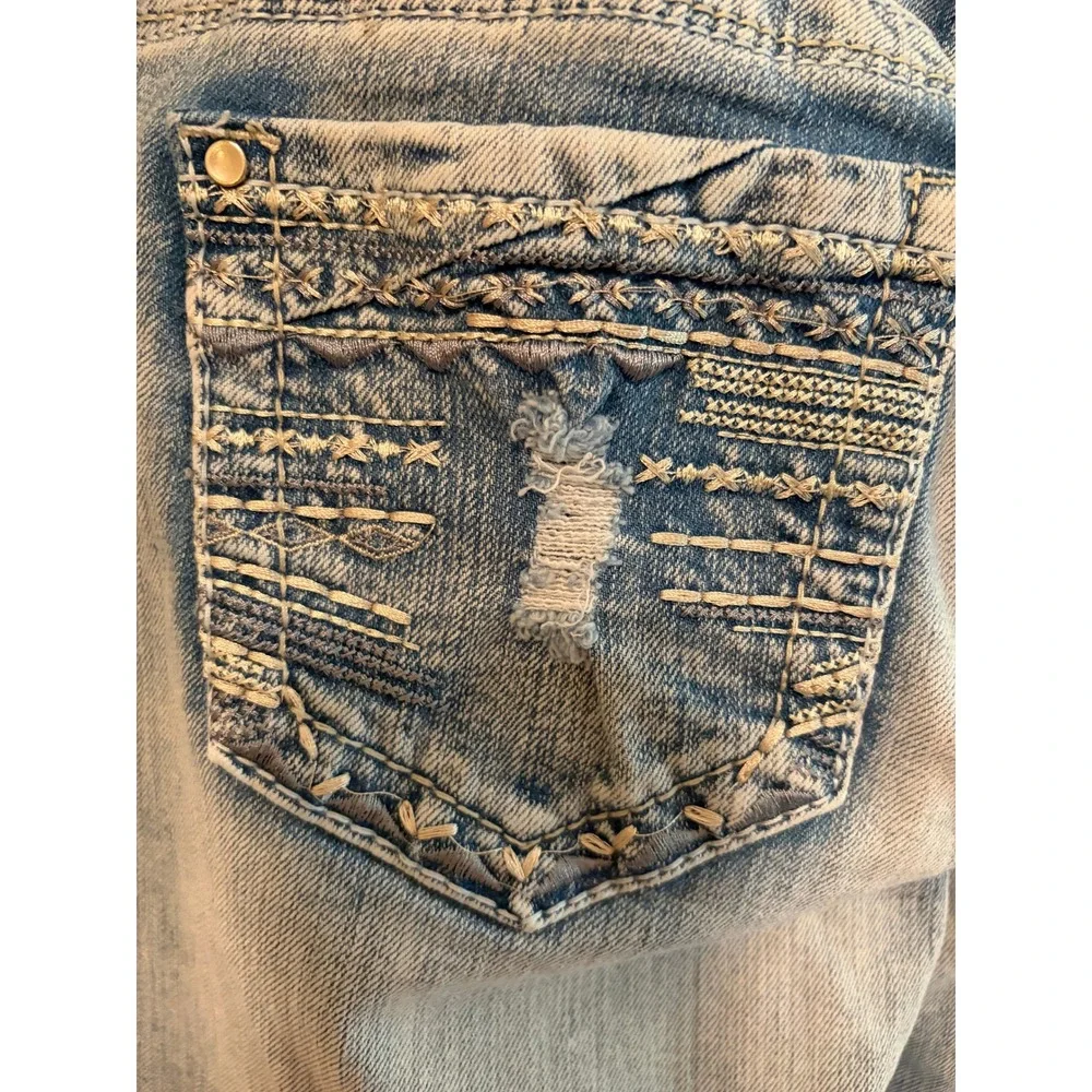 Vintage Amethyst Jeans Blue Distressed Embroidered Bootcut Flare Low Rise Y2K